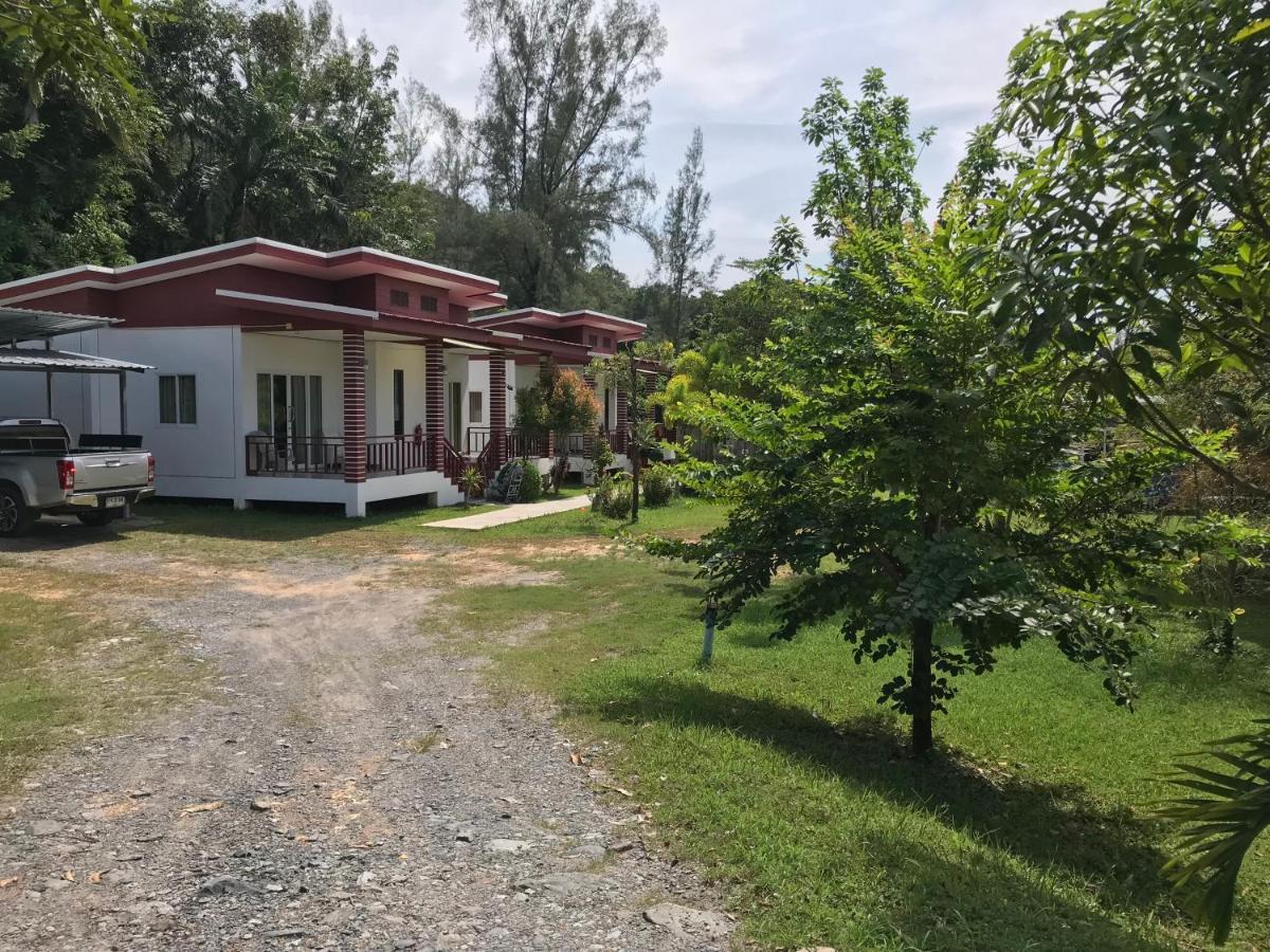 Tara House Hotell Ko Lanta Eksteriør bilde