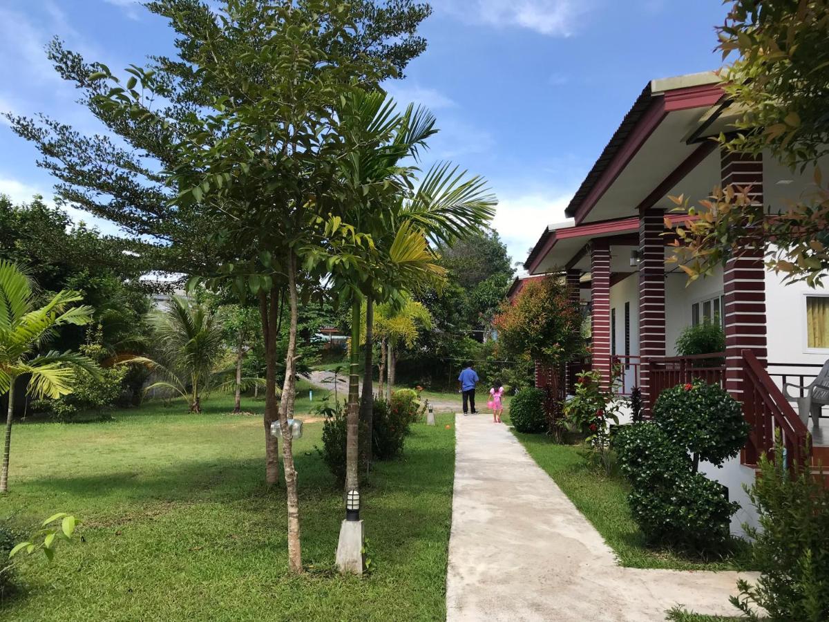 Tara House Hotell Ko Lanta Eksteriør bilde